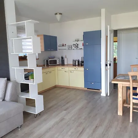 Ferienwohnung Am Golfplatz 18 *